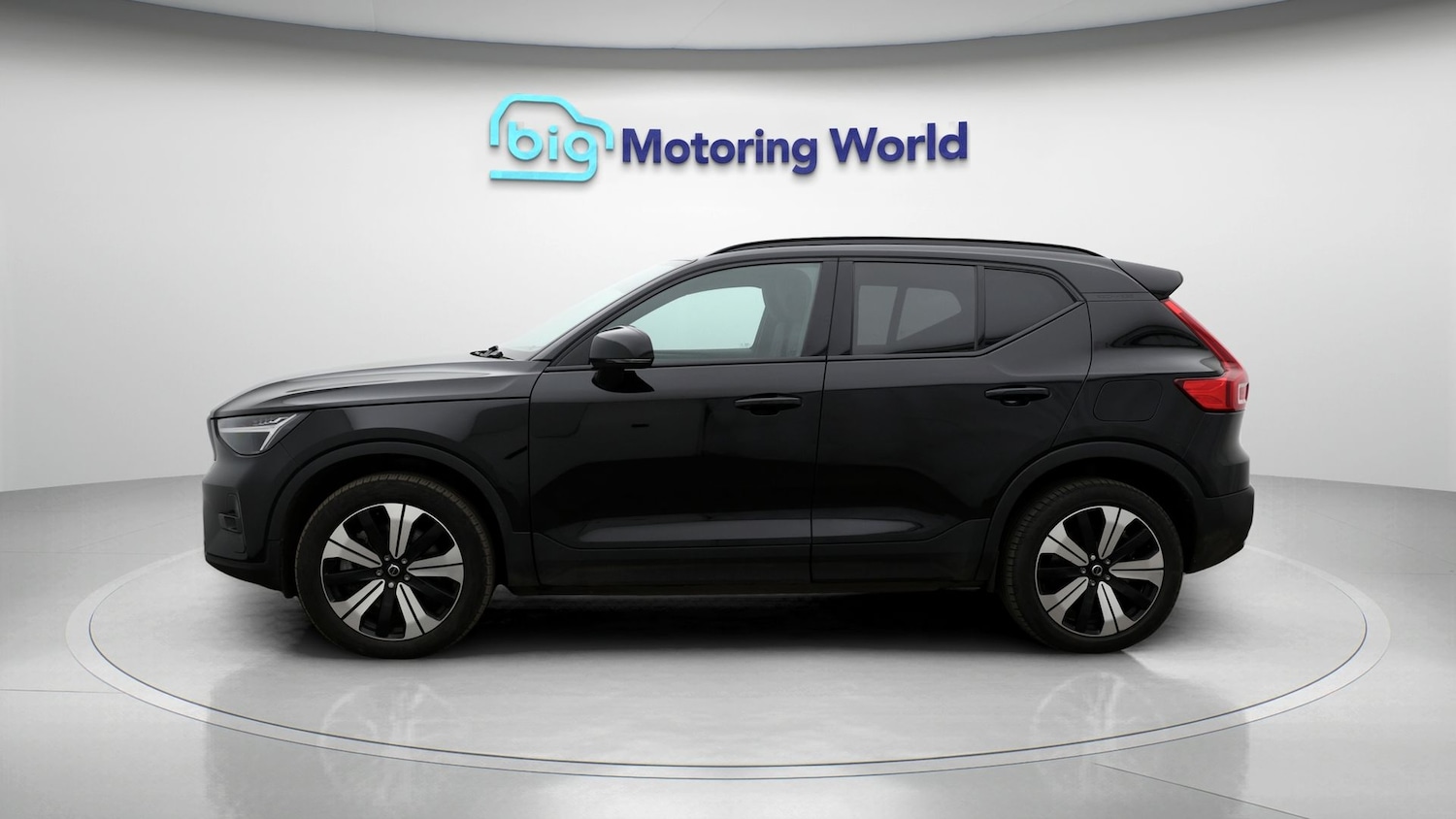 Used Volvo XC40 for sale - 77245579: Photo 4