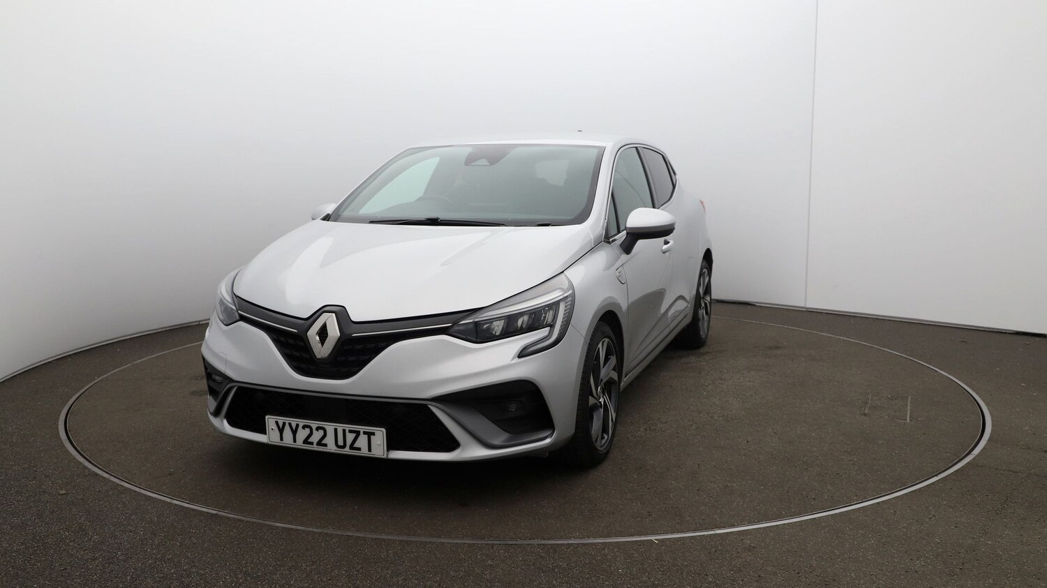 Used Renault Clio for sale - 76811873: Photo 30