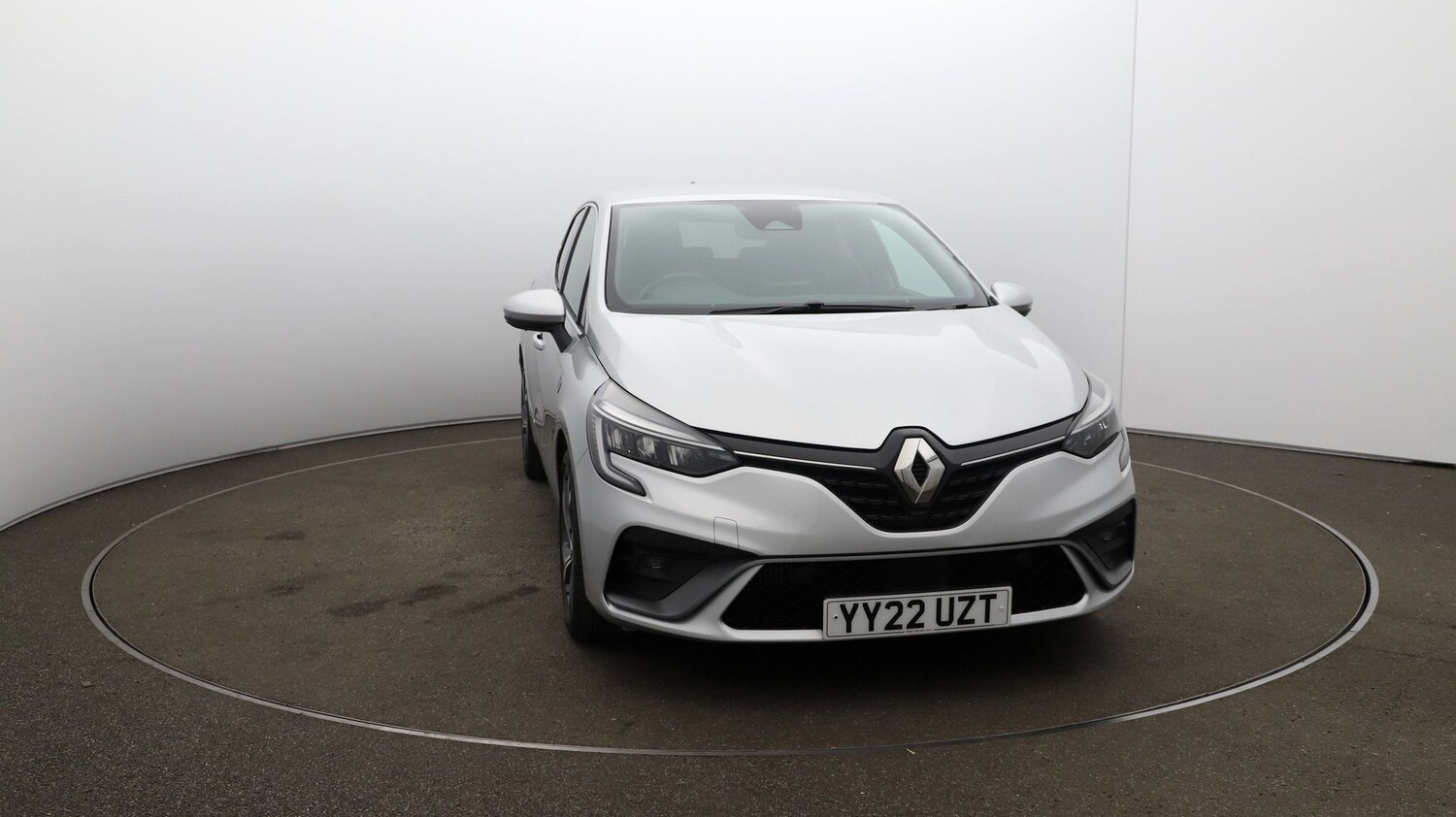 Used Renault Clio for sale - 76811873: Photo 33