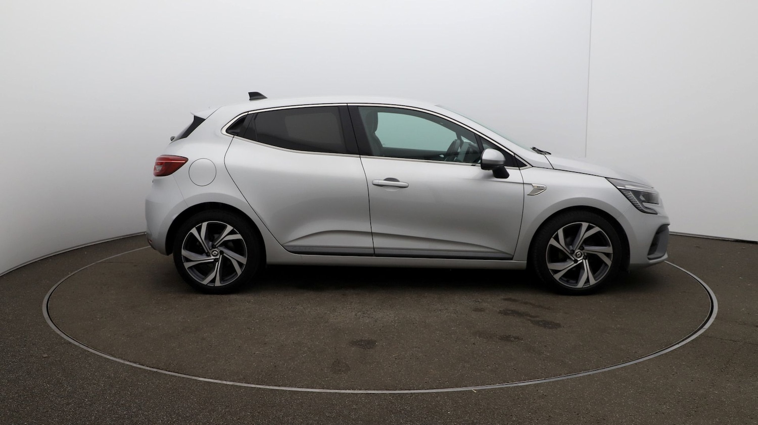 Used Renault Clio for sale - 76811873: Photo 41