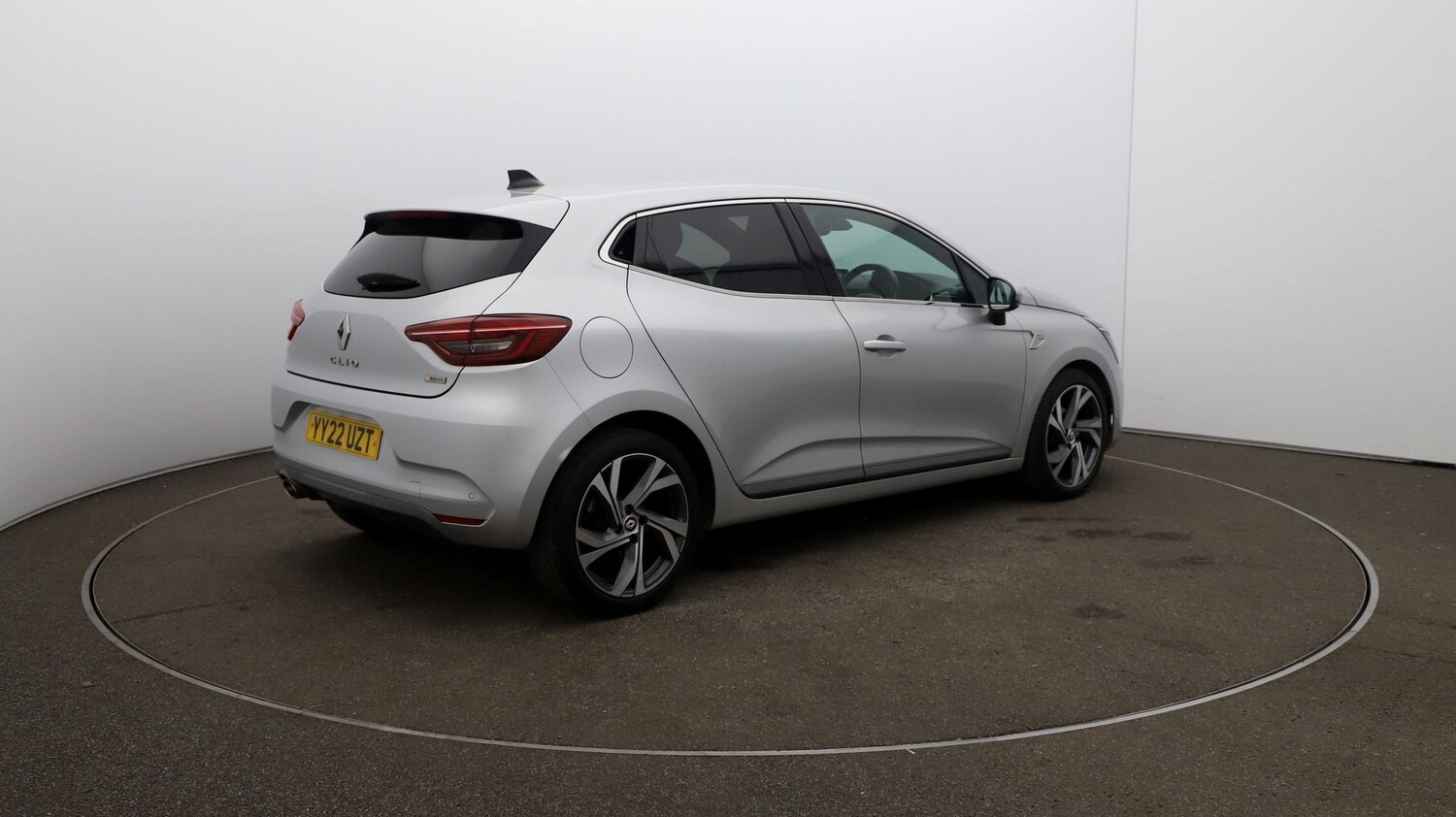 Used Renault Clio for sale - 76811873: Photo 45