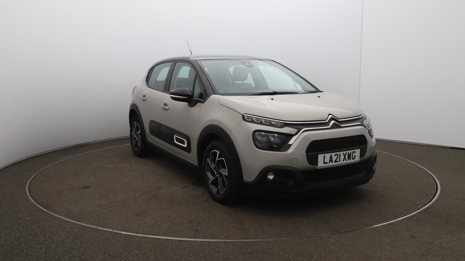 Vehicle 44