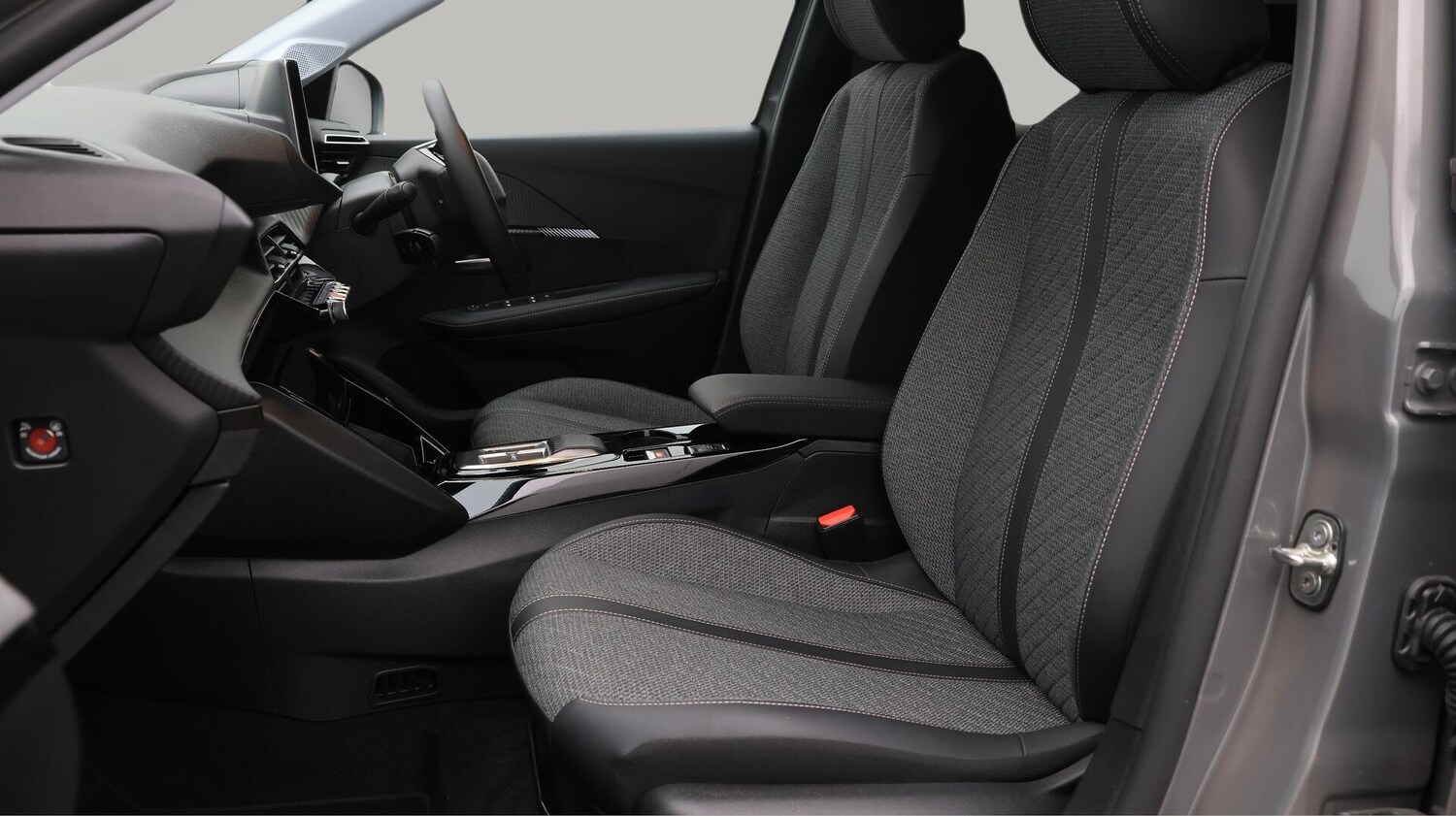 Used Peugeot E-208 2024 for sale - 76499286: Photo 15