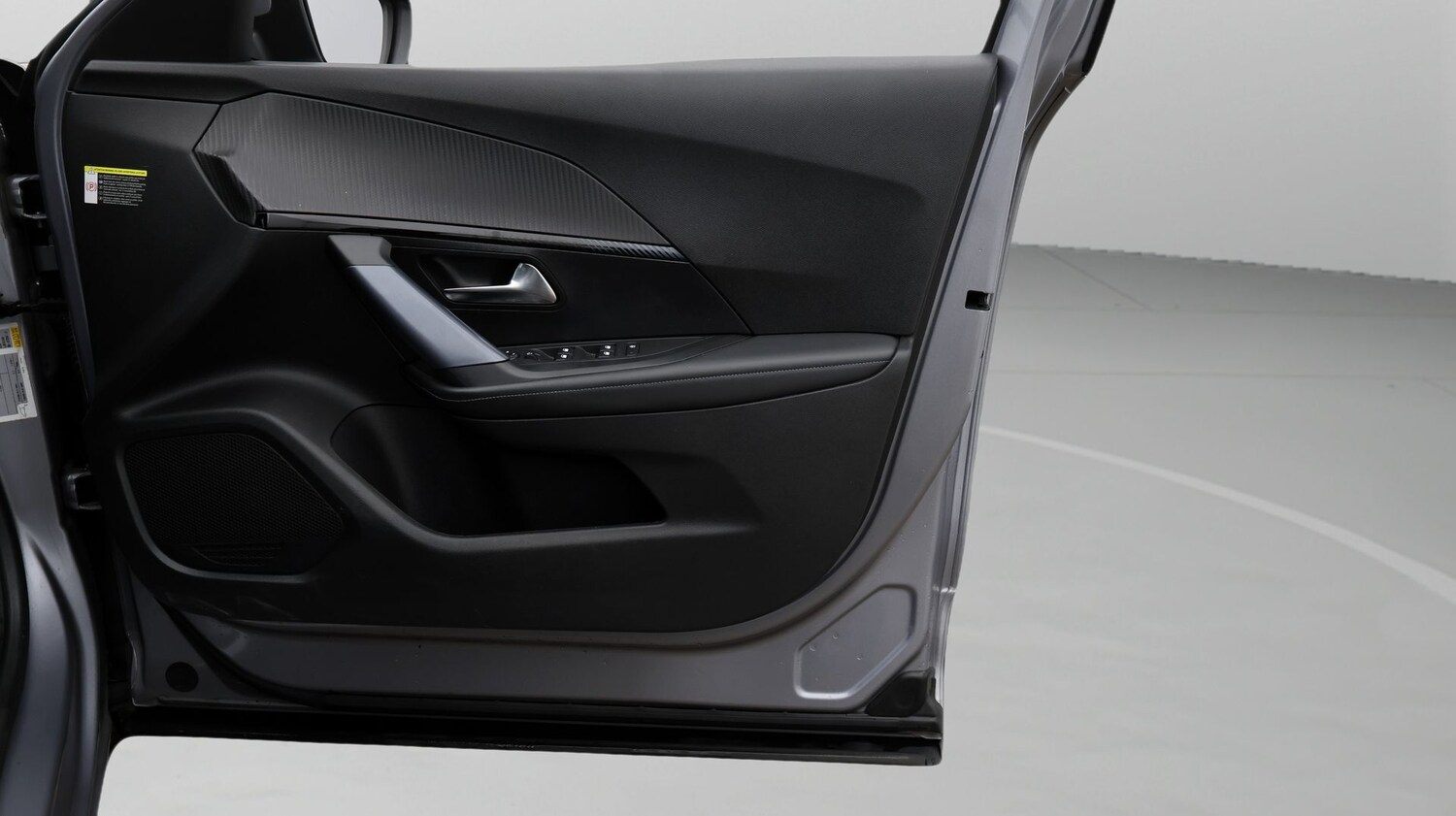 Used Peugeot 2008 2020 for sale - 77606307: Photo 15