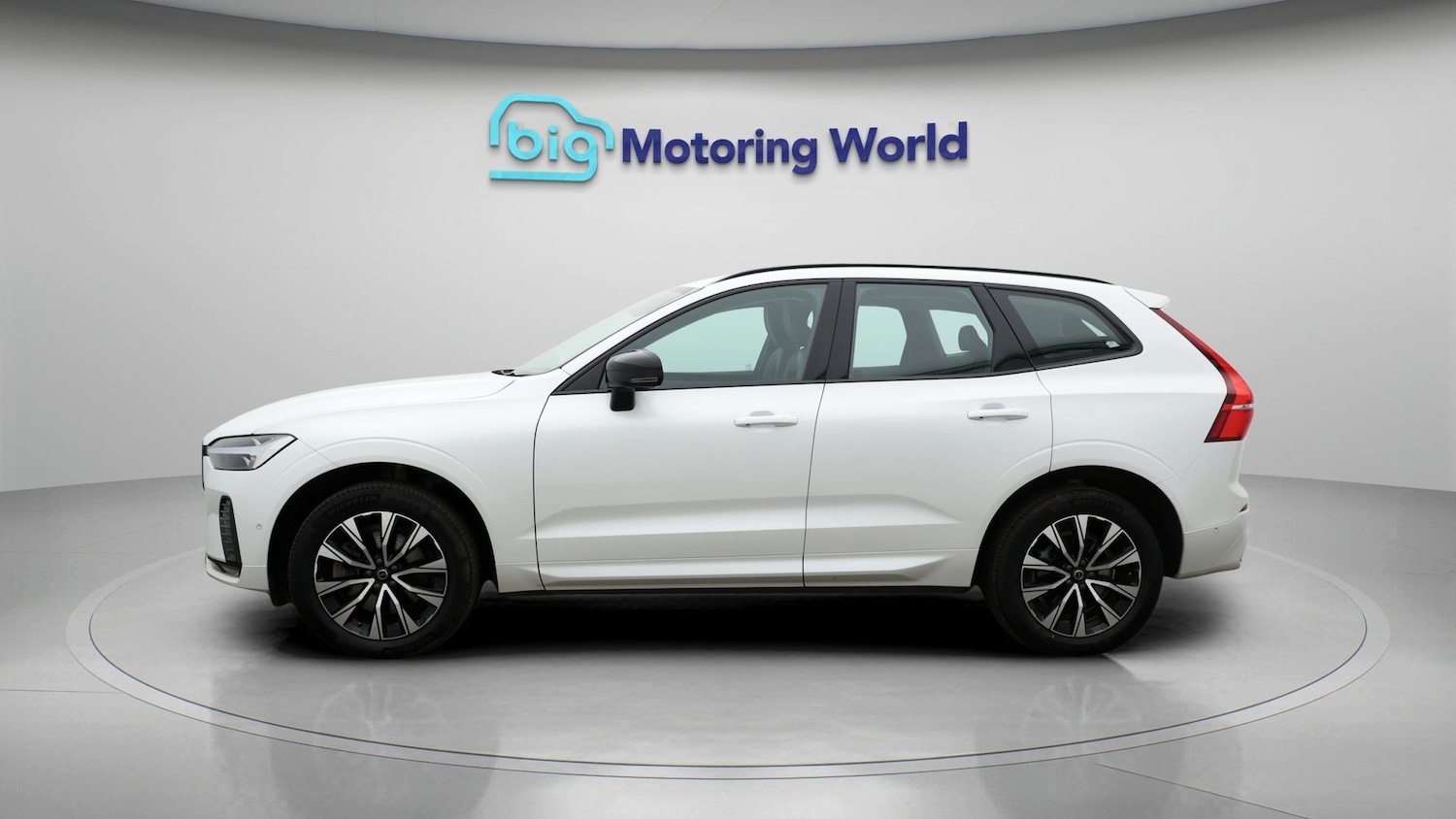 Used Volvo XC60 2025 for sale - 77580997: Photo 4