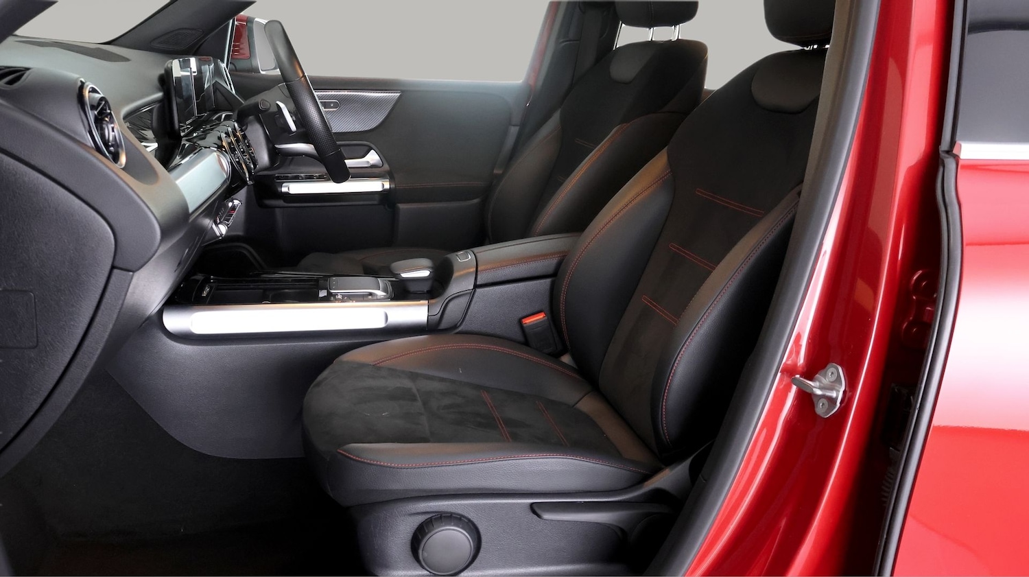 Used Mercedes-Benz GLB 2022 for sale - 78025197: Photo 14