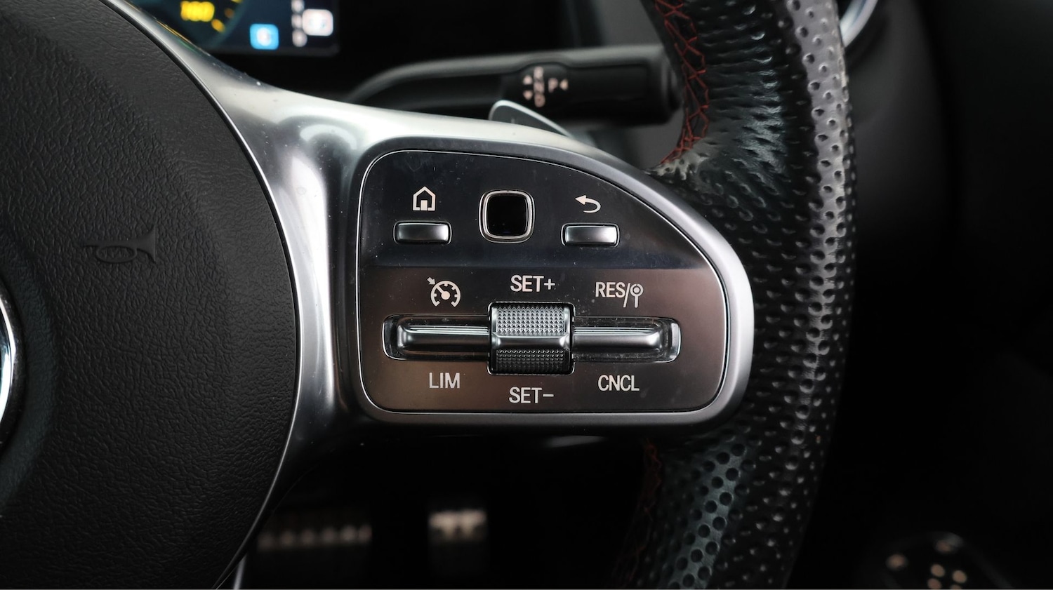 Used Mercedes-Benz GLB 2022 for sale - 78025197: Photo 23