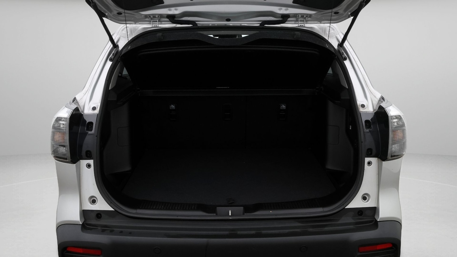 Used Suzuki SX4 S-Cross 2023 for sale - 77650125: Photo 17