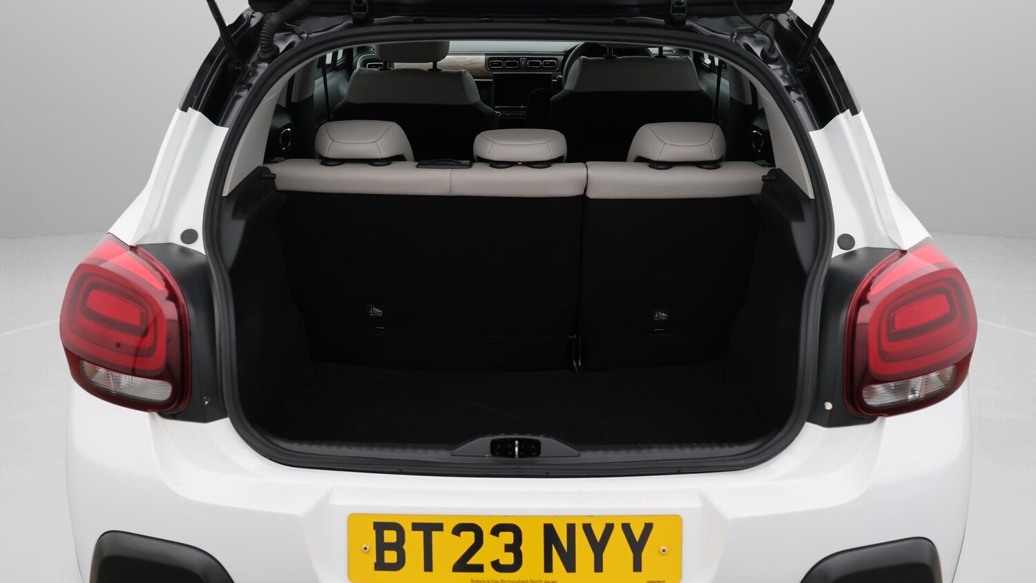 Used Citroen C3 2023 for sale - 76214274: Photo 18