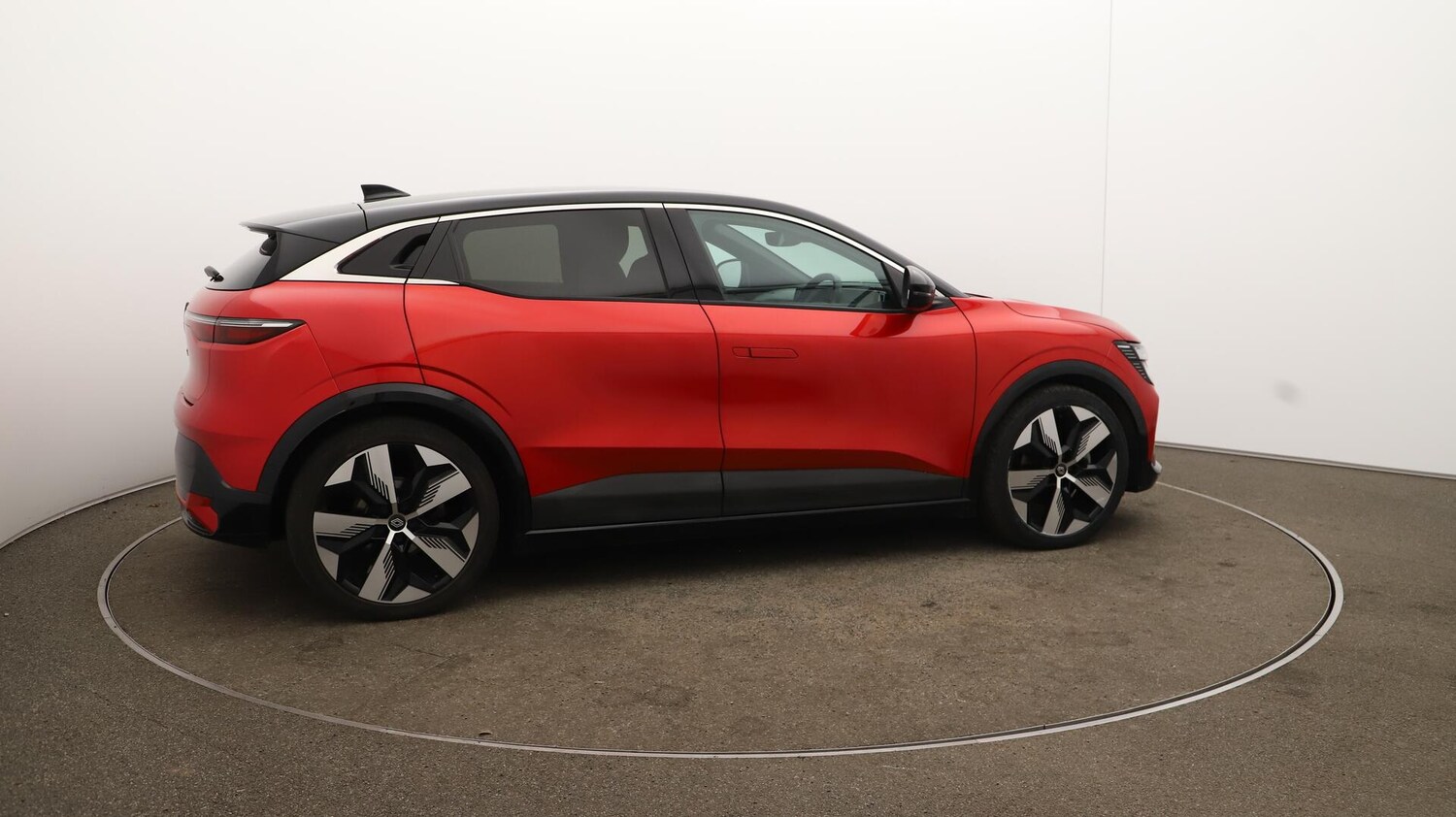 Used Renault Megane E Tech 2022 for sale - 75977318: Photo 50