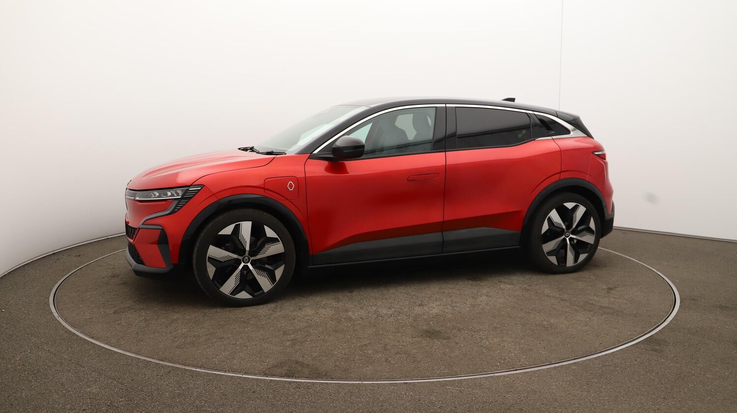 Used Renault Megane E Tech 2022 for sale - 75977318: Photo 65