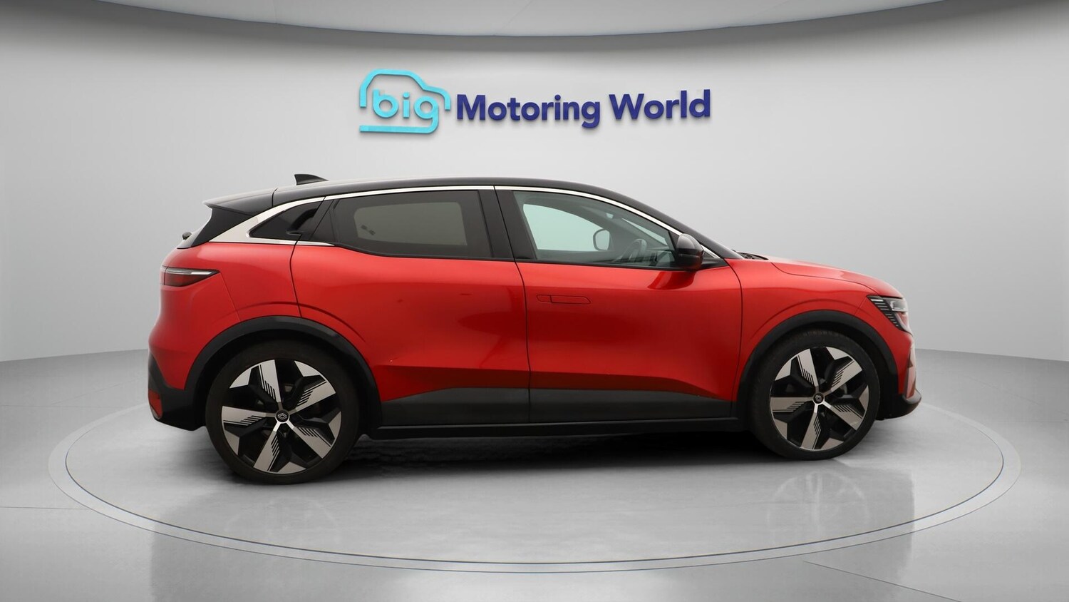 Used Renault Megane E Tech 2022 for sale - 75977318: Photo 9