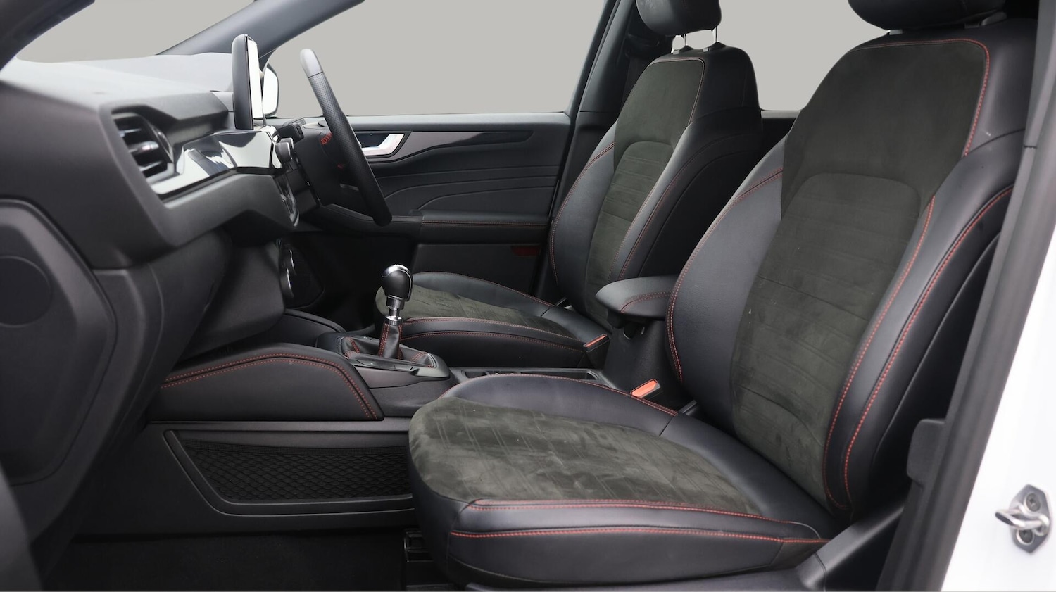 Used Ford Kuga 2023 for sale - 76371509: Photo 15