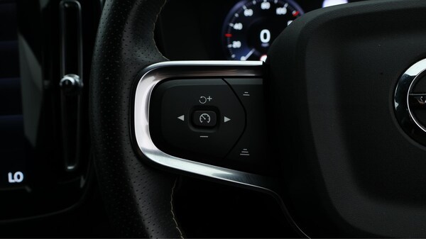 Used Volvo XC40 2020 for sale - 75808814: Photo 23