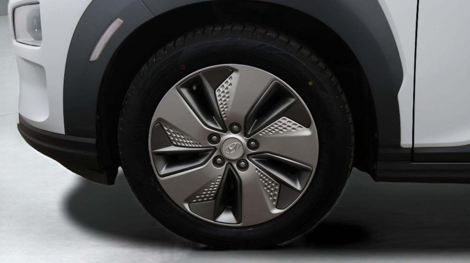 Used Hyundai KONA 2020 for sale - 77618700: Photo 18