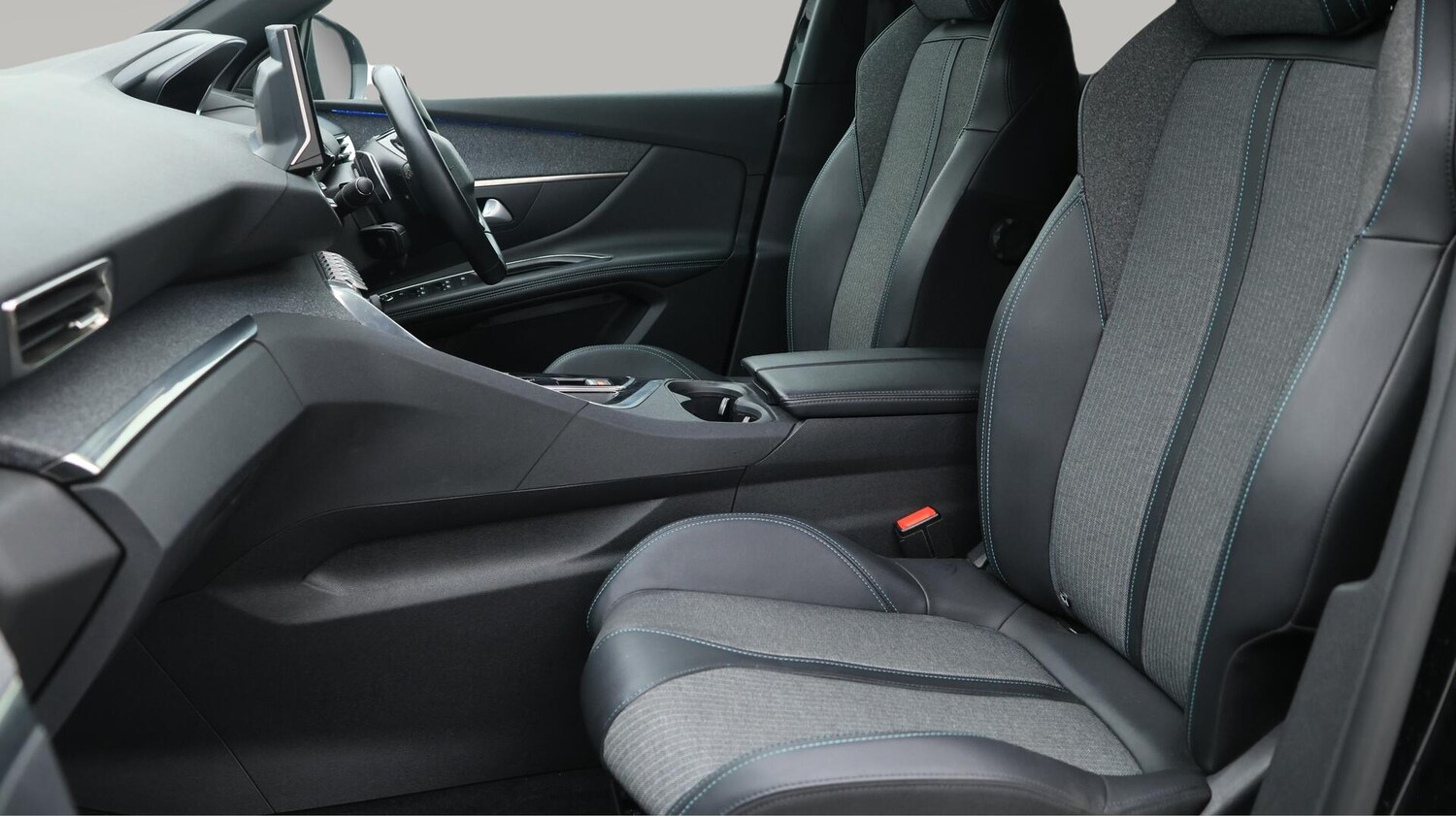 Used Peugeot 3008 2023 for sale - 76032226: Photo 15