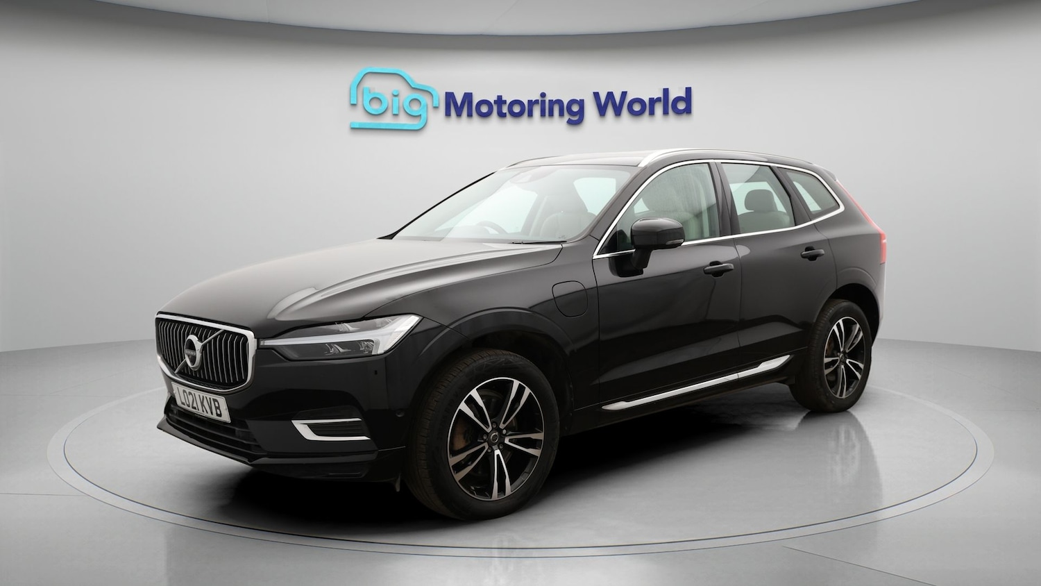 Used Volvo XC60 2021 for sale - 77669129: Photo 3