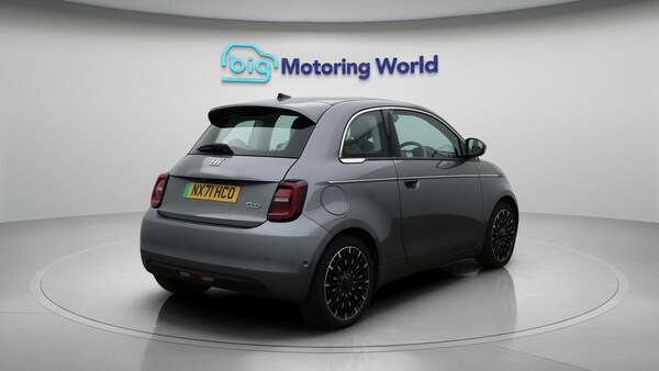 Used Fiat 500e 2021 for sale - 76259912: Photo 8