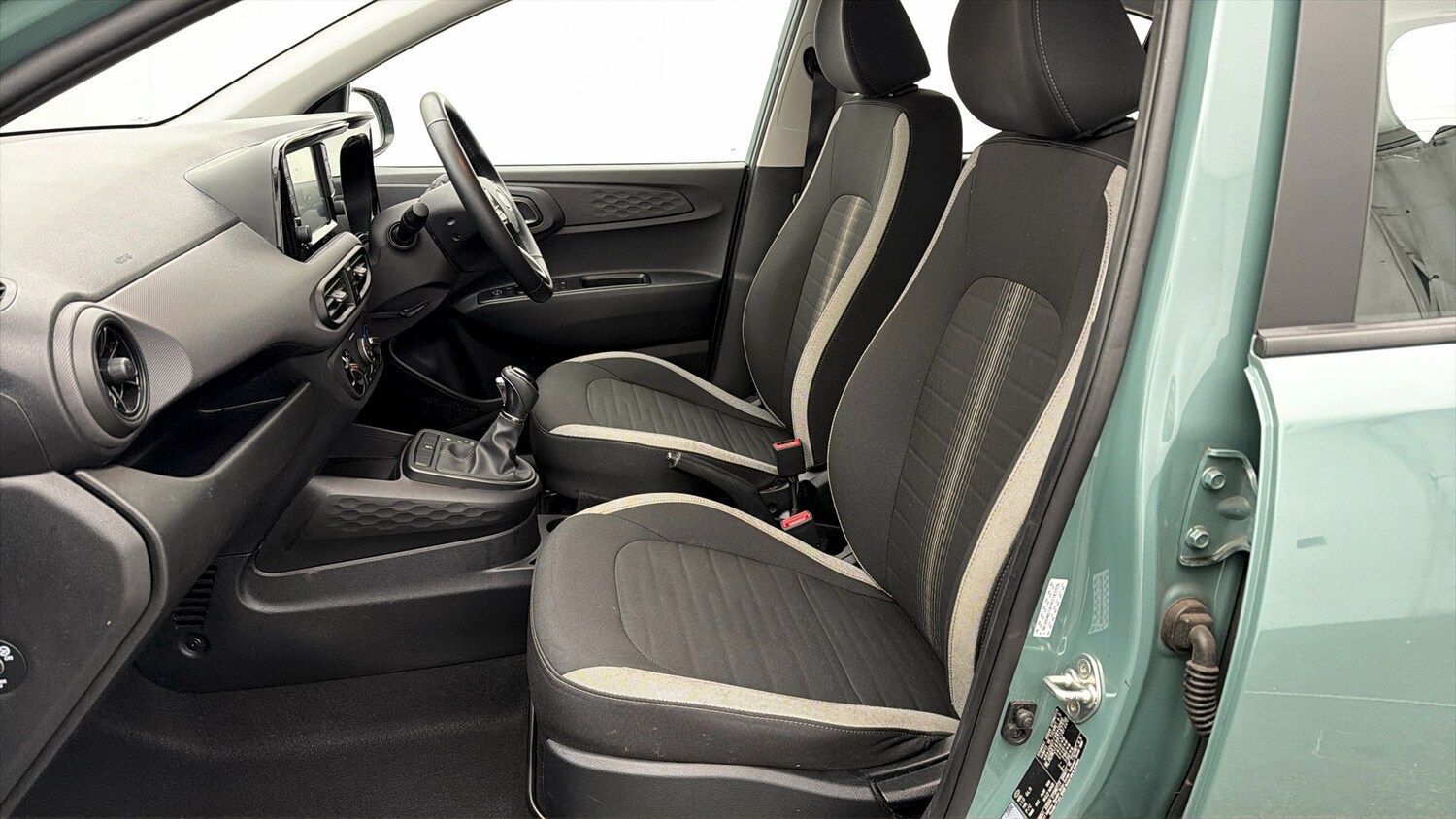 Used Hyundai i10 2023 for sale - 78011452: Photo 13