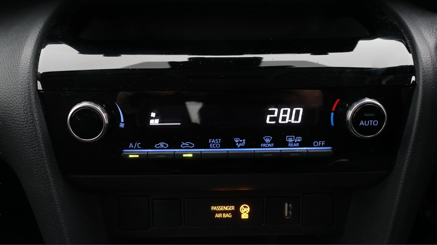 Used Toyota Yaris Cross 2022 for sale - 77536187: Photo 12