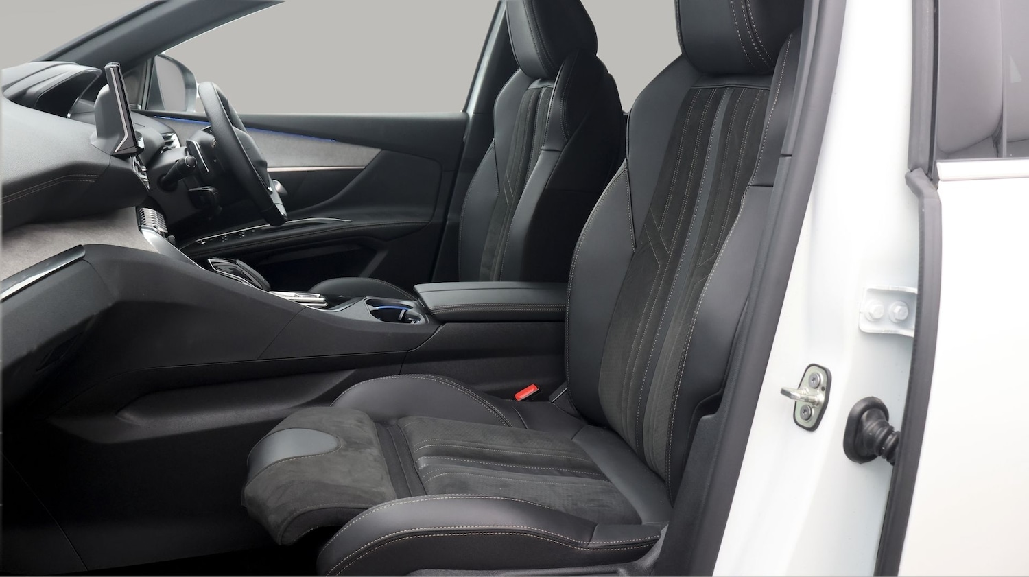 Used Peugeot 5008 2021 for sale - 77620773: Photo 14