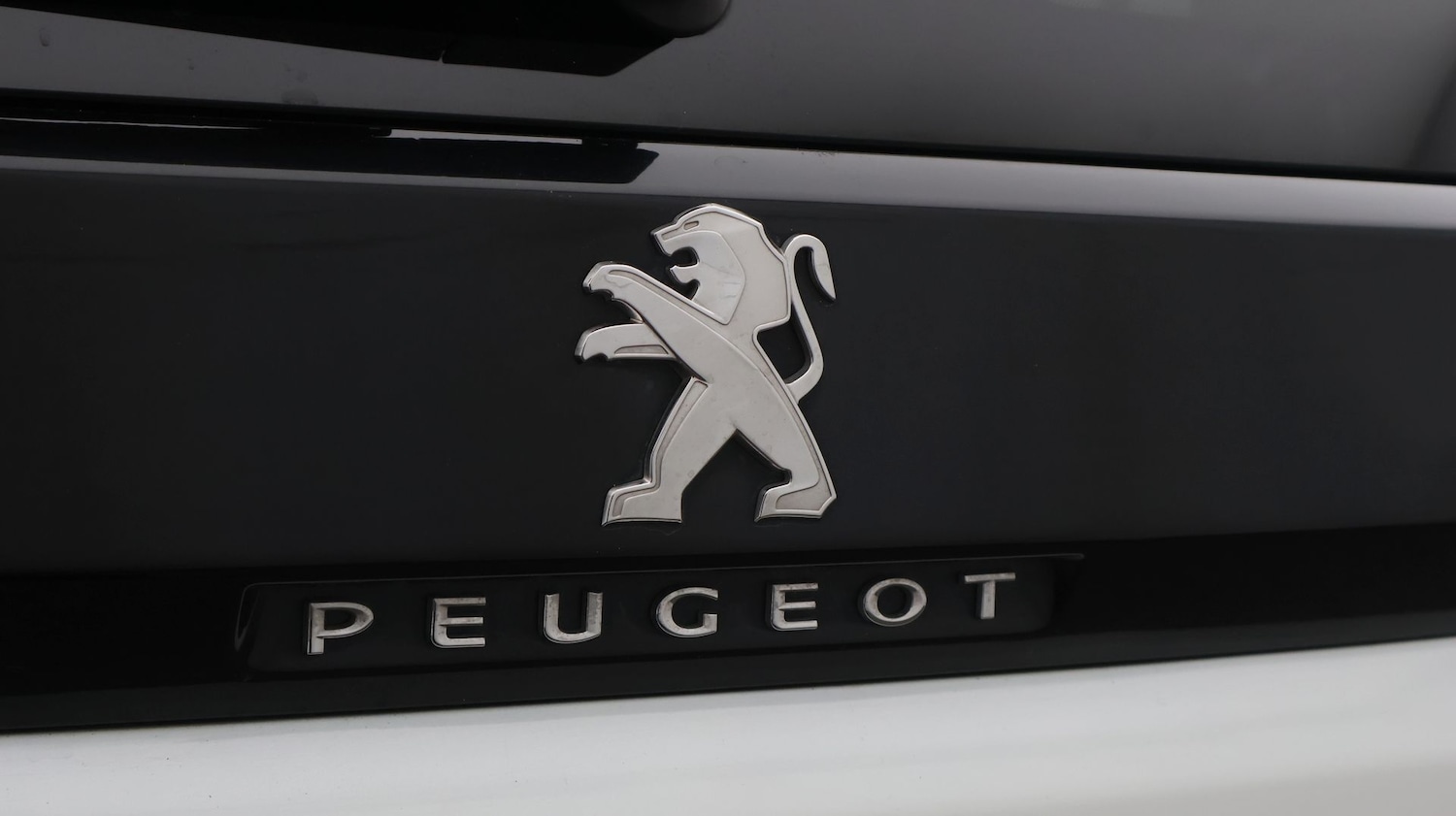 Used Peugeot 5008 2021 for sale - 77620773: Photo 30
