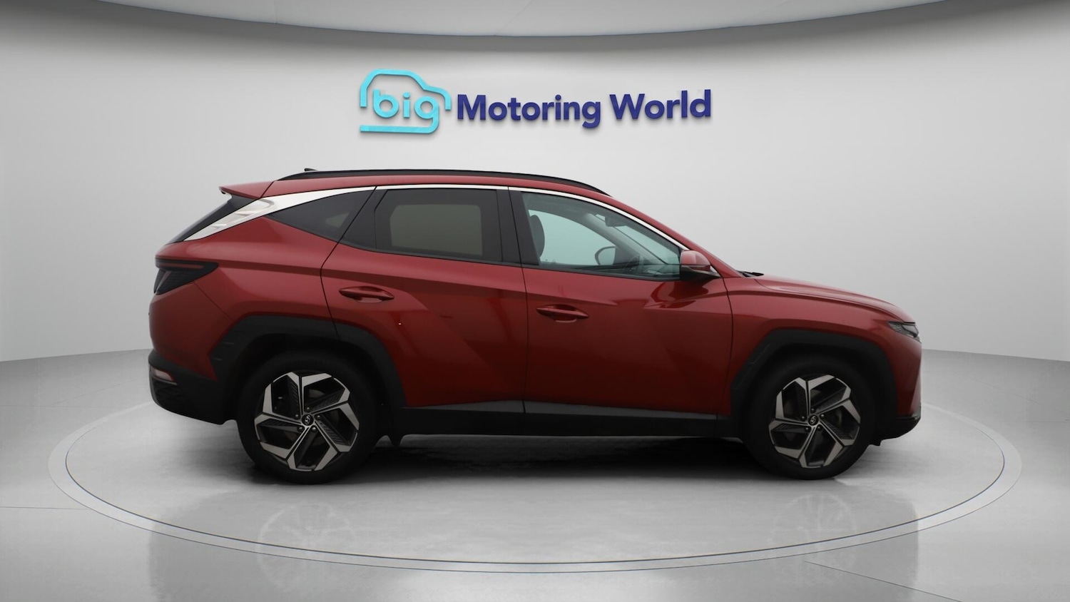 Used Hyundai TUCSON 2023 for sale - 76137627: Photo 2