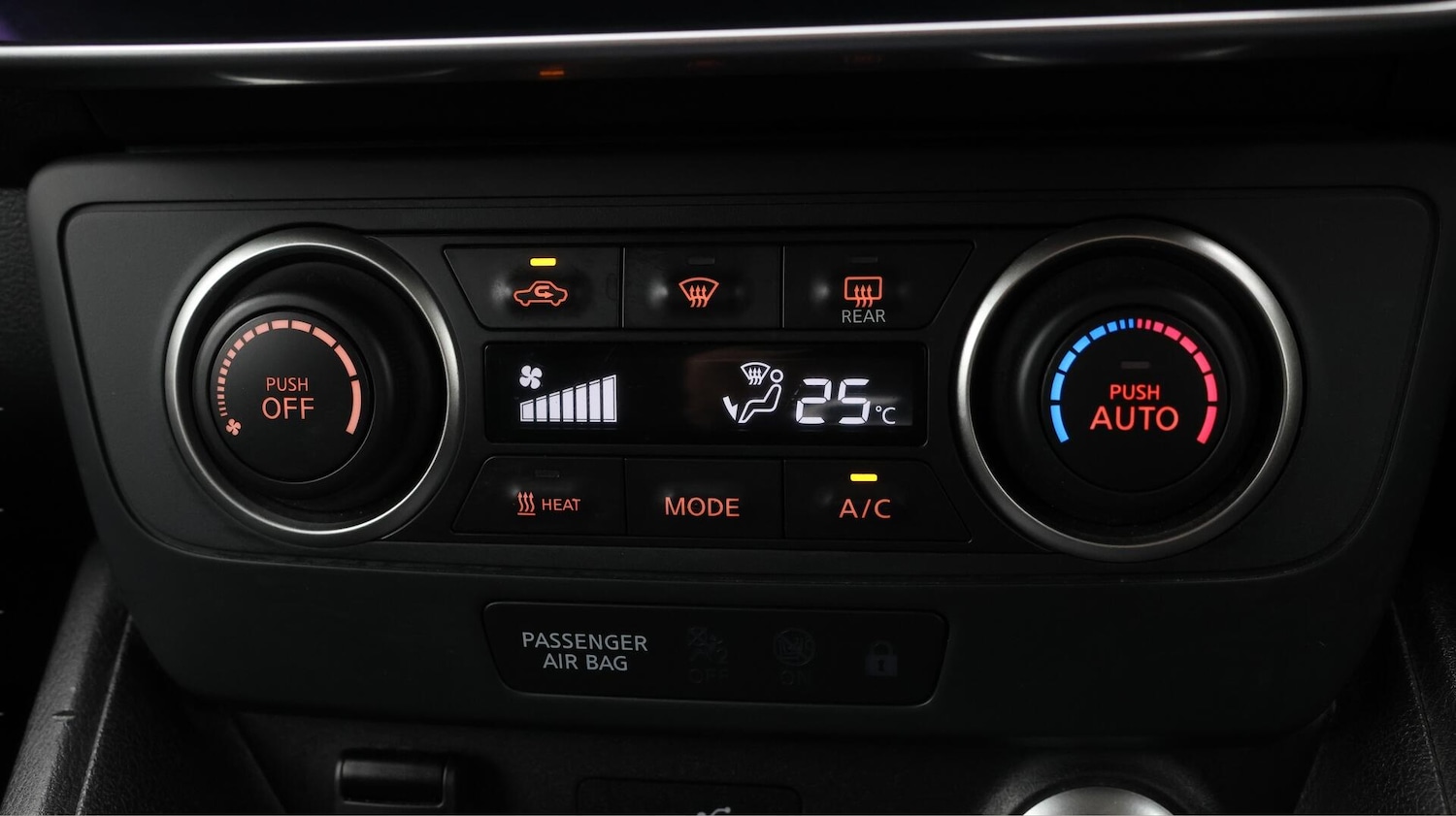 Used Nissan Leaf 2022 for sale - 76607189: Photo 13