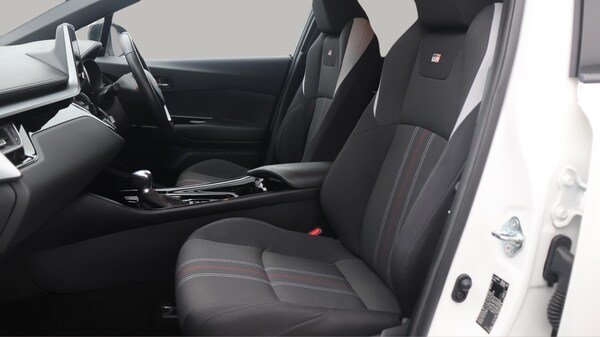 Used Toyota C-HR 2022 for sale - 76337806: Photo 15