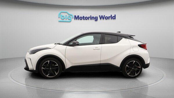 Used Toyota C-HR 2022 for sale - 76337806: Photo 5