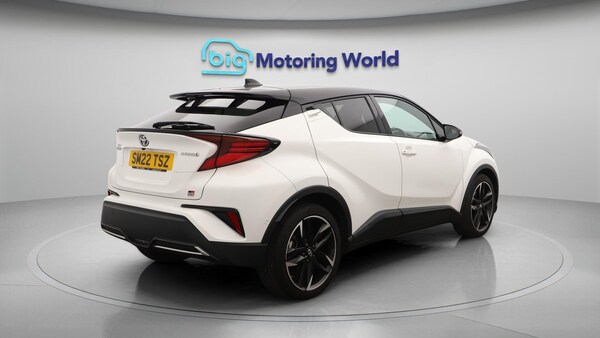 Used Toyota C-HR 2022 for sale - 76337806: Photo 8
