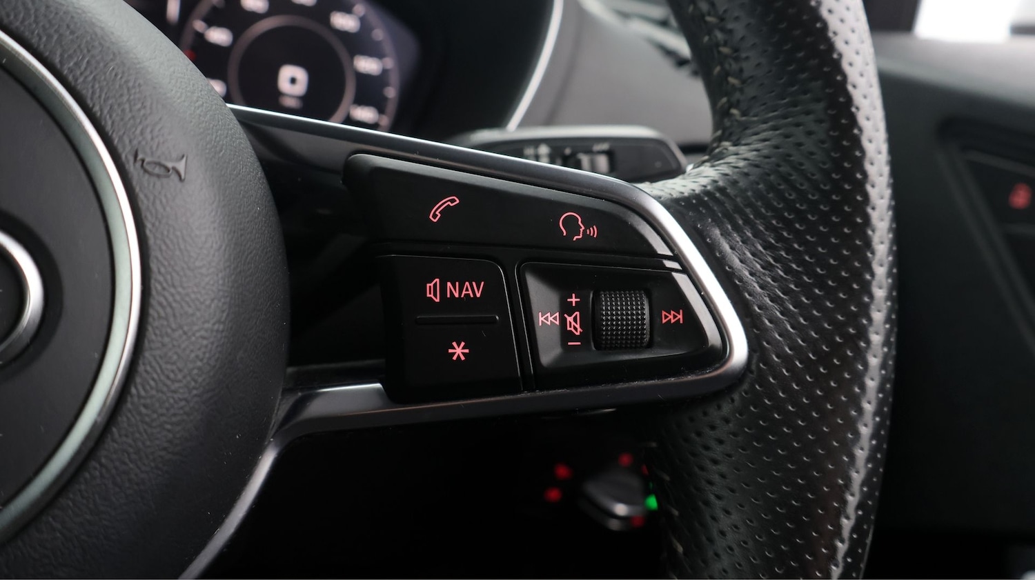 Used Audi TT 2017 for sale - 77690587: Photo 24