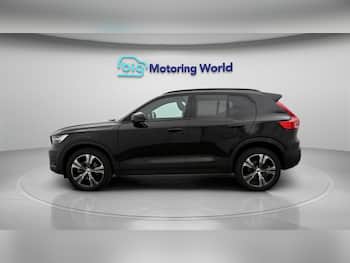 Used Volvo XC40 2022 for sale - 79748178: Photo