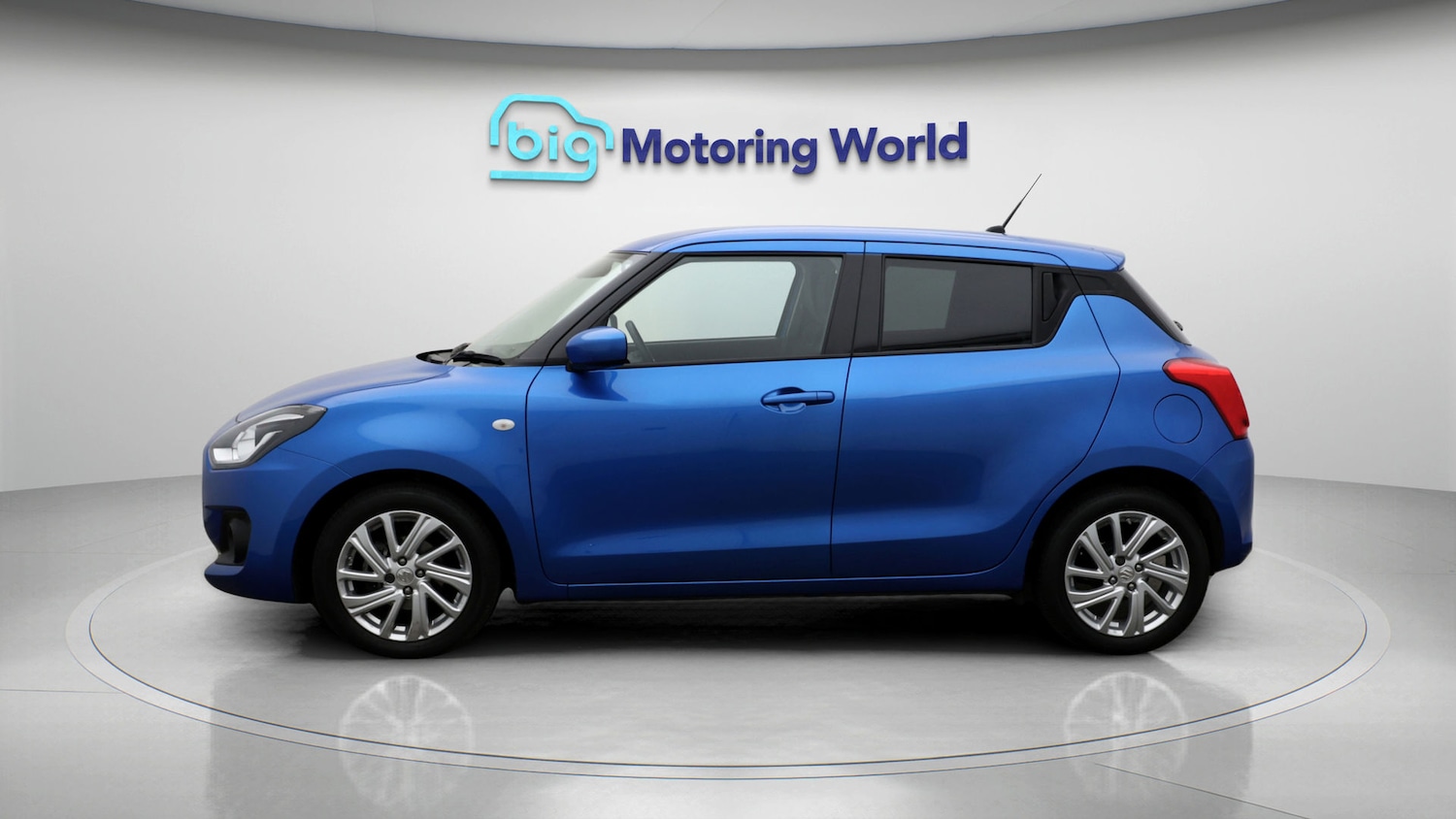 Used Suzuki Swift 2022 for sale - 77521882: Photo 4