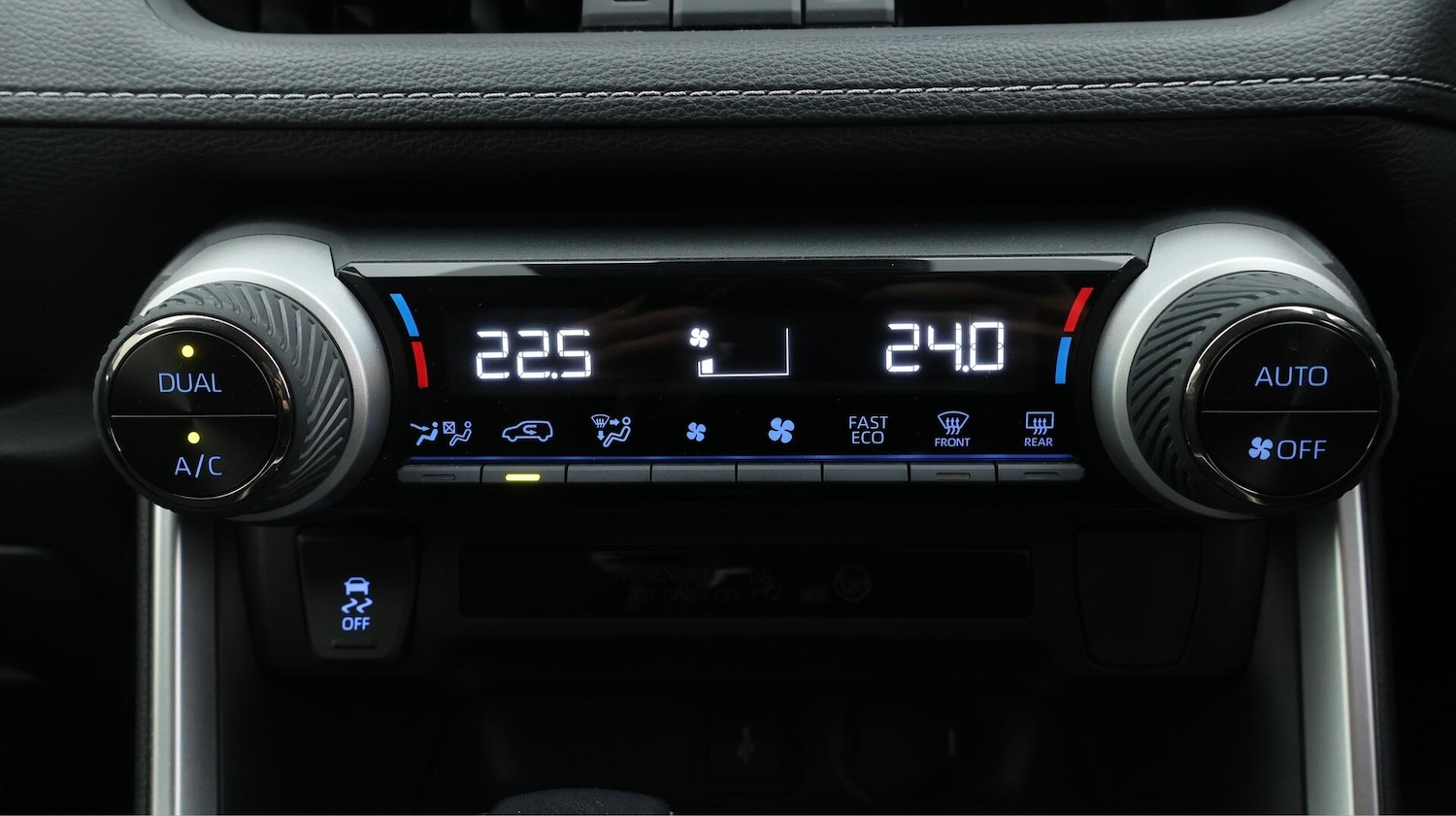 Used Toyota RAV4 2022 for sale - 76538742: Photo 13