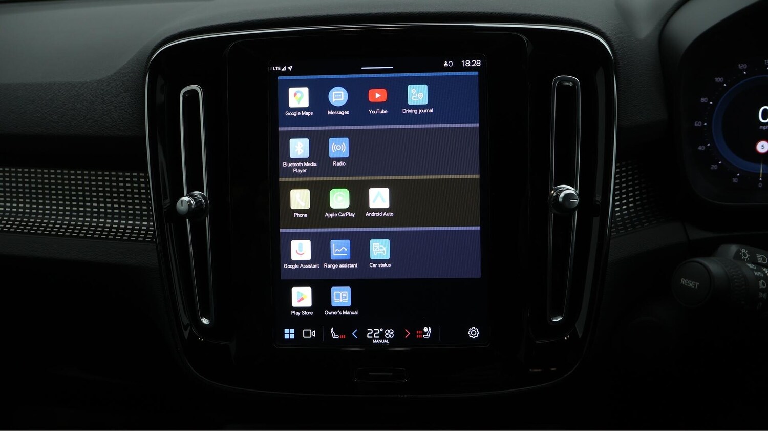 Used Volvo XC40 2021 for sale - 76001630: Photo 12