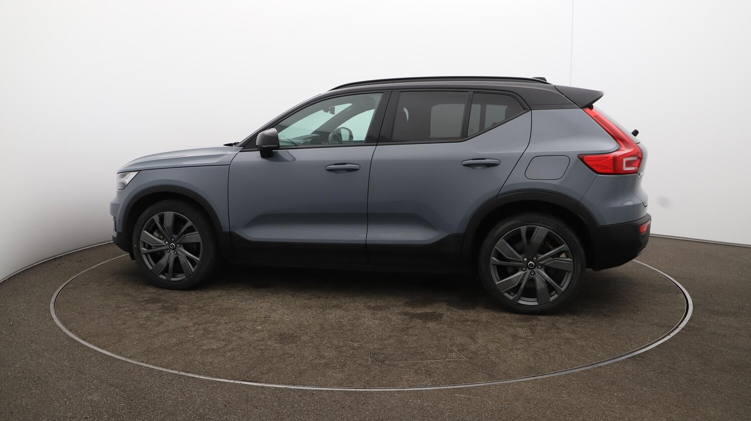 Used Volvo XC40 2021 for sale - 76001630: Photo 60