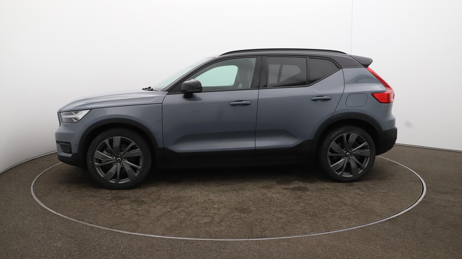 Used Volvo XC40 2021 for sale - 76001630: Photo 67