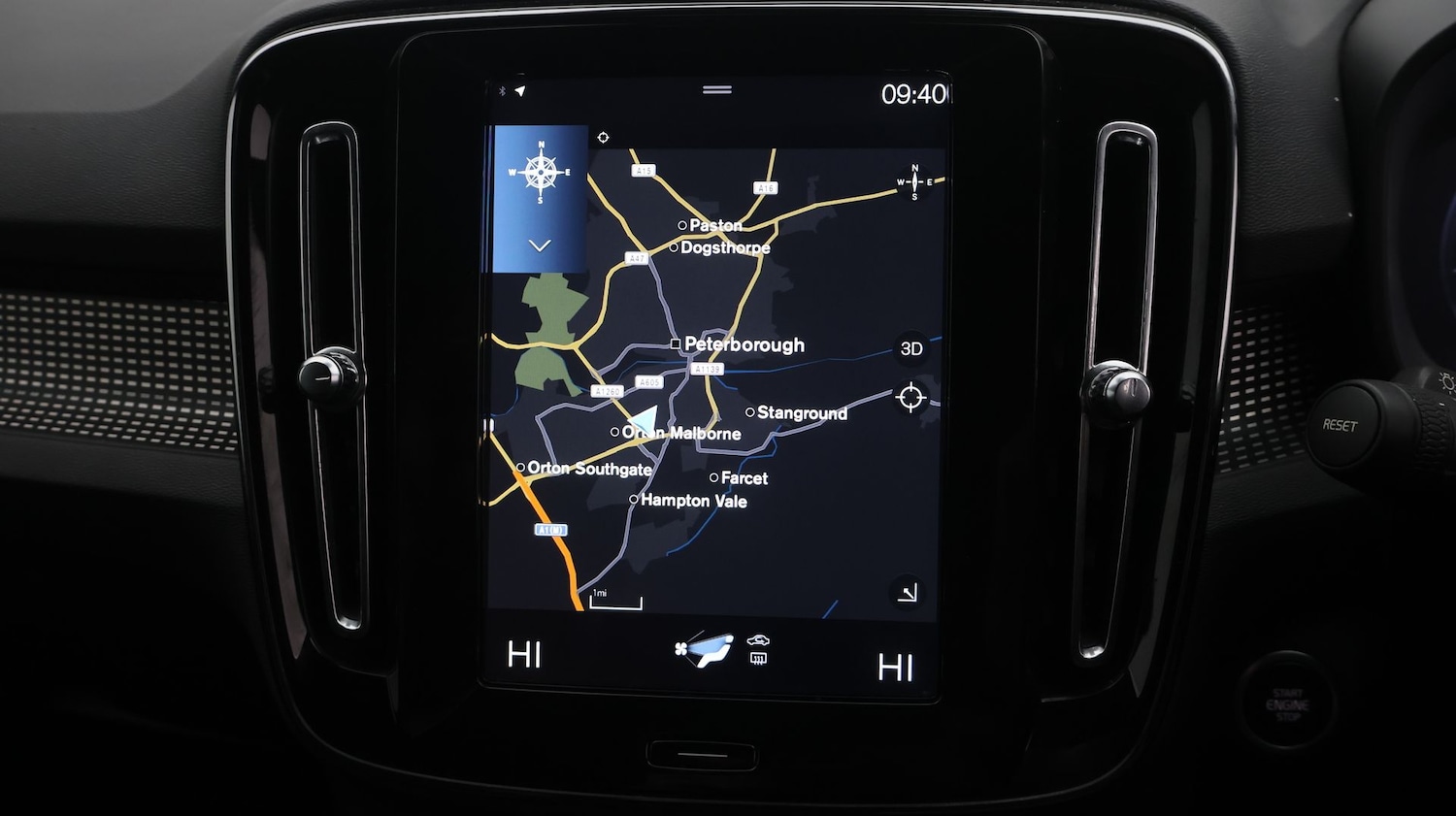 Used Volvo XC40 2022 for sale - 77339545: Photo 11