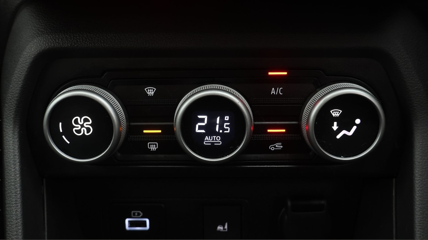 Used Dacia Jogger 2023 for sale - 77391998: Photo 12