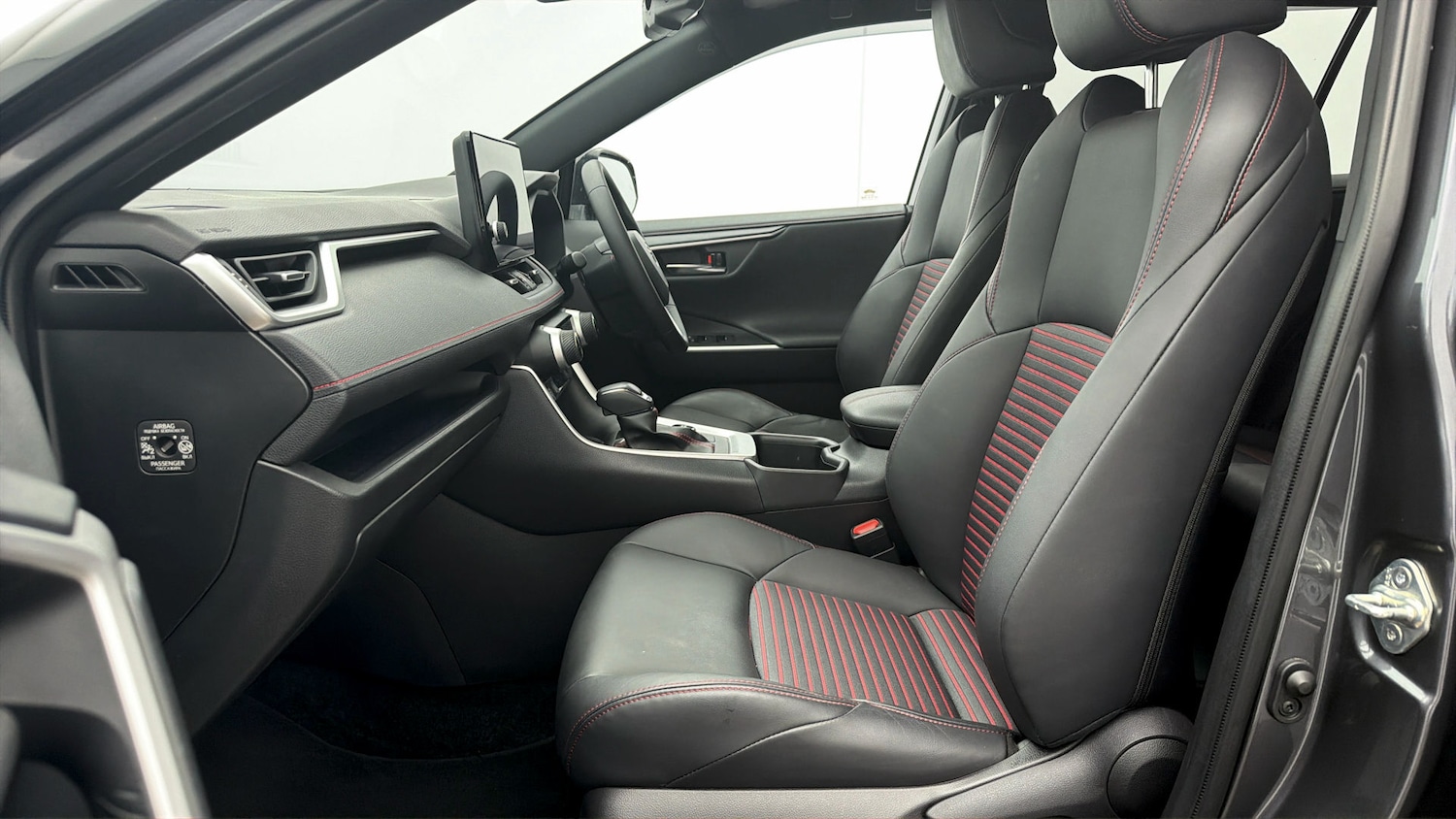 Used Toyota RAV4 2023 for sale - 77961871: Photo 13