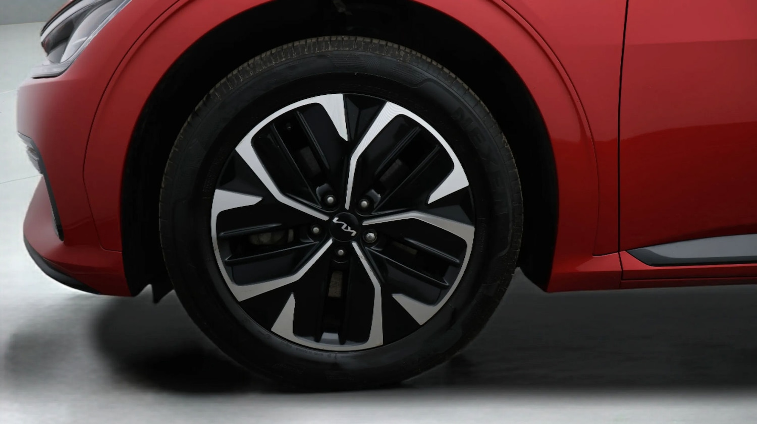 Used Kia EV6 2023 for sale - 77602105: Photo 18