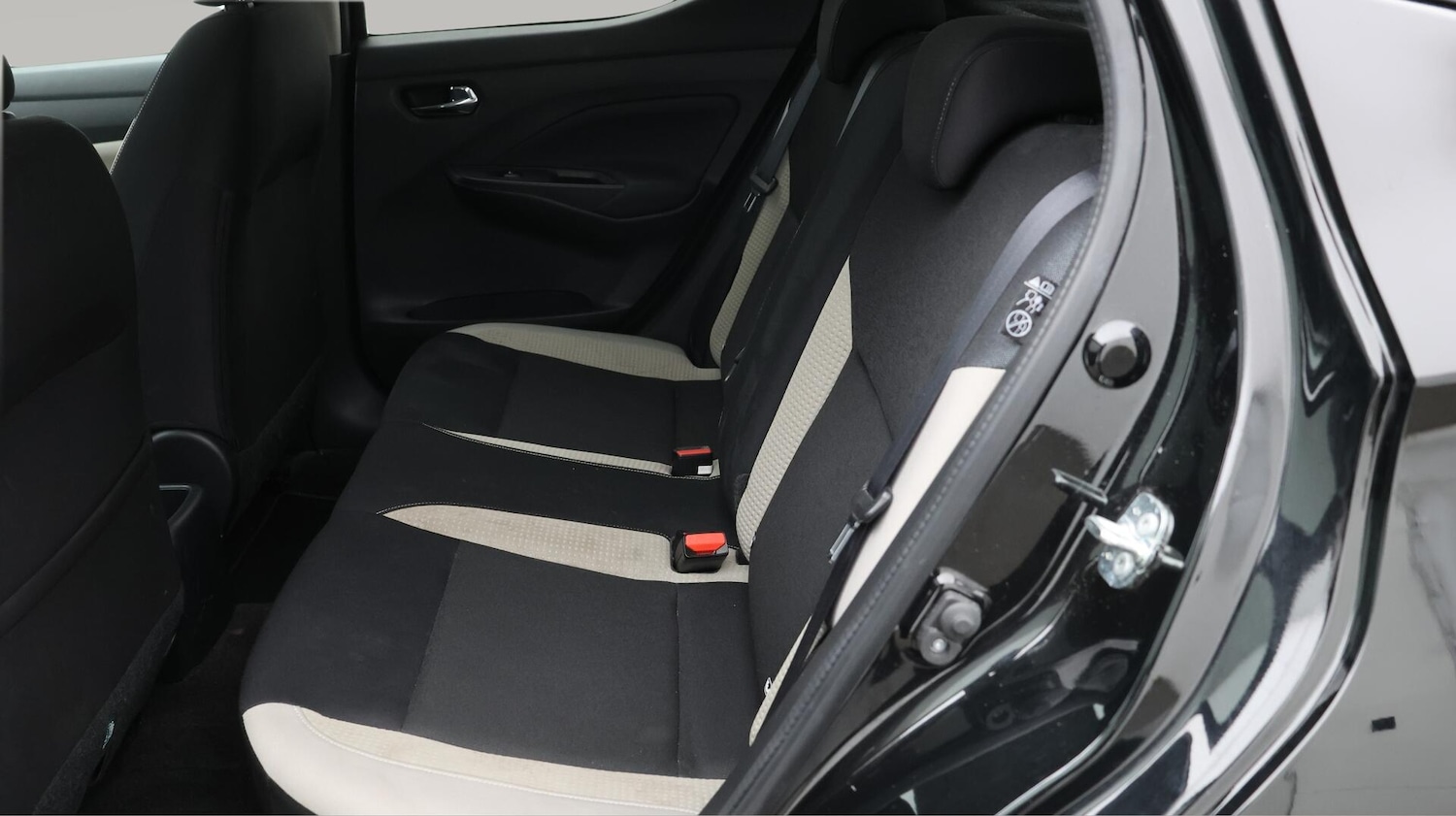 Used Nissan Micra 2022 for sale - 76658908: Photo 17