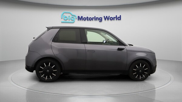 Used Honda e 2021 for sale - 76295312: Photo 9
