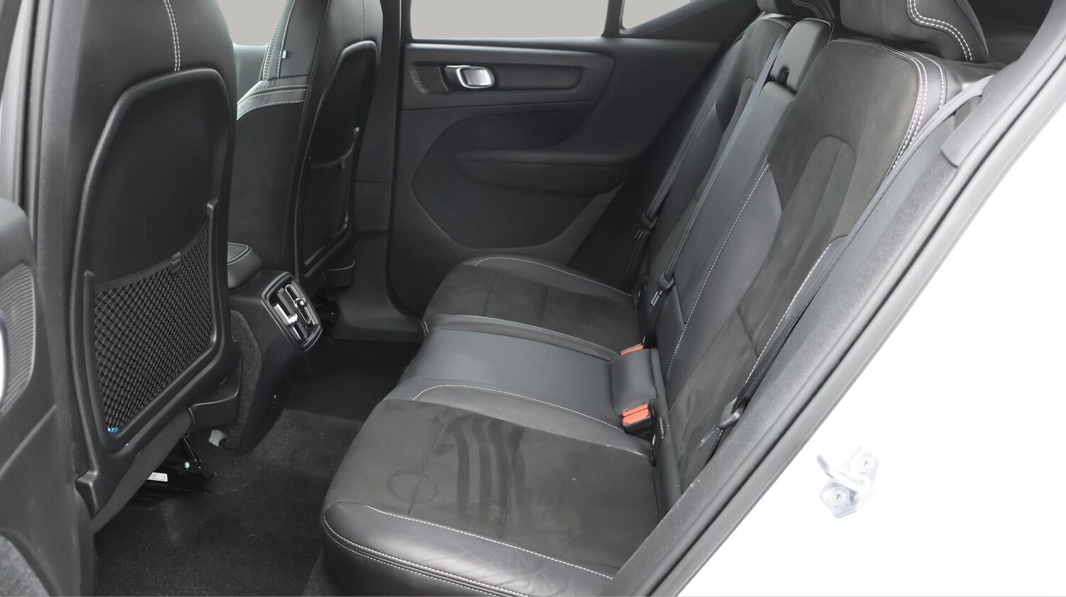Used Volvo XC40 2021 for sale - 76085219: Photo 17