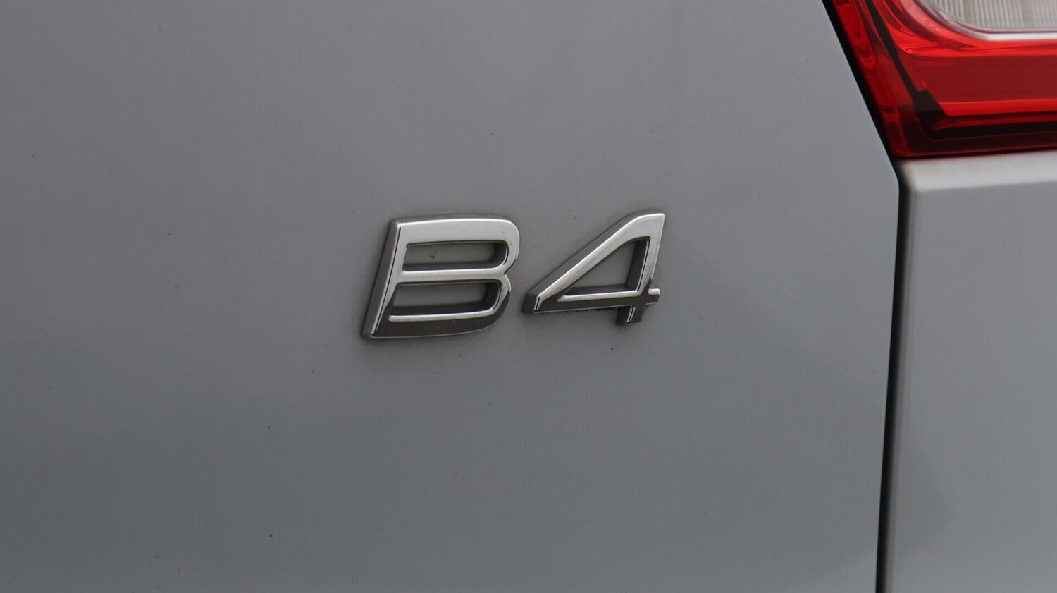 Used Volvo XC40 2021 for sale - 76085219: Photo 24