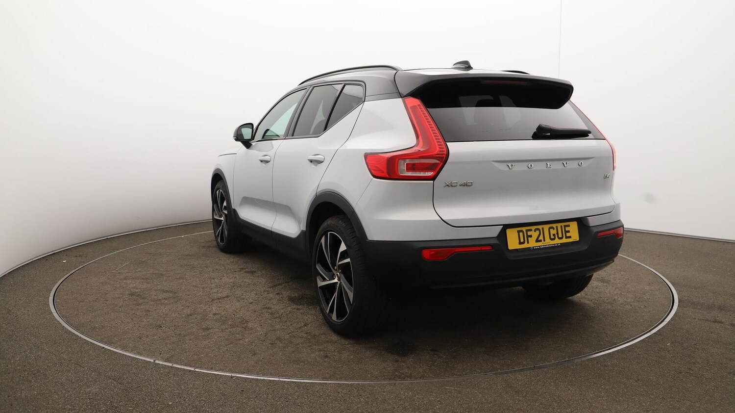 Used Volvo XC40 2021 for sale - 76085219: Photo 62