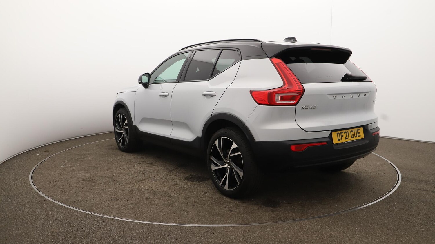 Used Volvo XC40 2021 for sale - 76085219: Photo 63