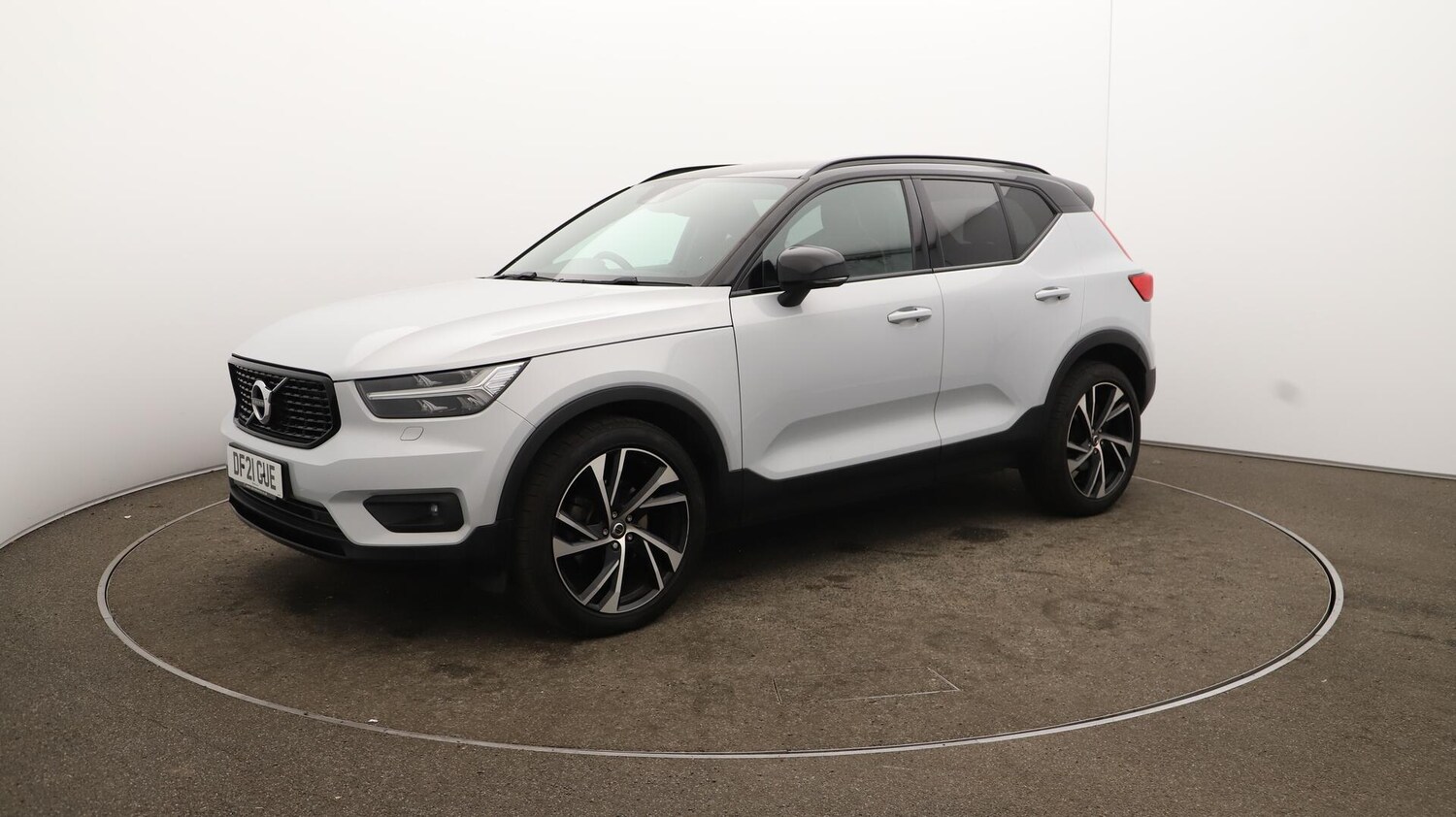 Used Volvo XC40 2021 for sale - 76085219: Photo 69