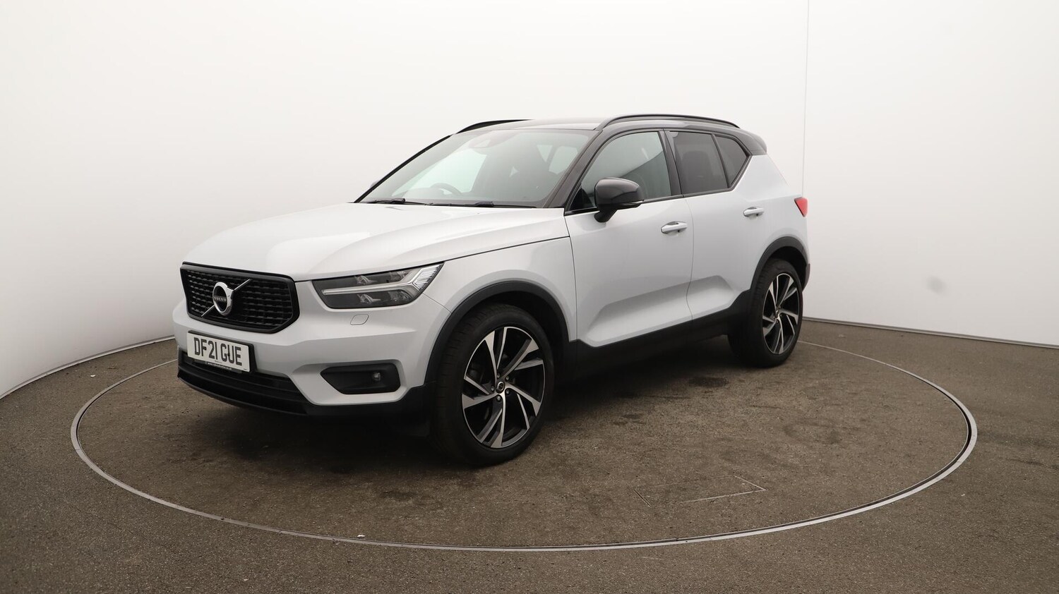 Used Volvo XC40 2021 for sale - 76085219: Photo 70